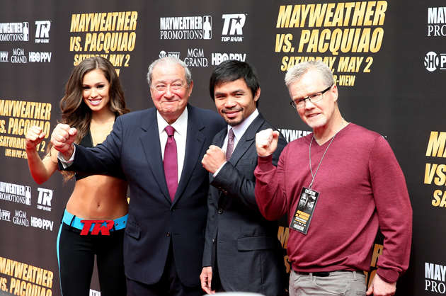 pacquiao-roach-arum.jpg